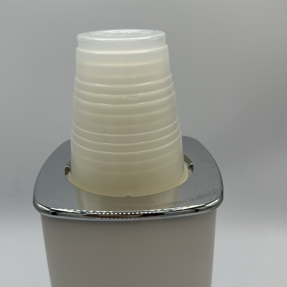 Dixie cup dispenser - Picture 3 of 4